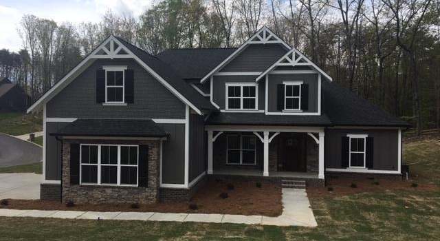 Photo of 4742 Signal Forest Dr #1, Signal Mountain, TN 37377