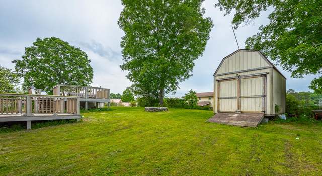 Photo of 254 Pine St, Ringgold, GA 30736