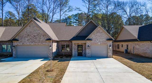 Photo of 3002 NW Parkstone Pointe Pt, Cleveland, TN 37312
