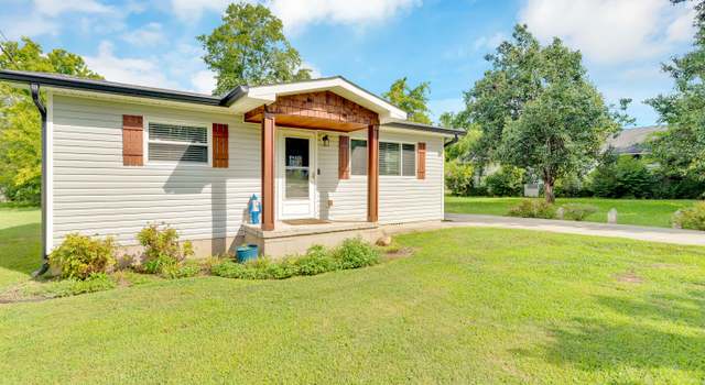 Photo of 40 Lilac Ave, Chattanooga, TN 37419