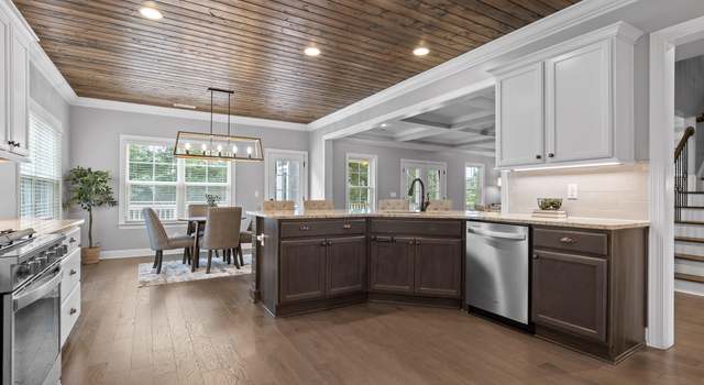 Photo of 10356 Magnolia Farm Dr, Apison, TN 37302
