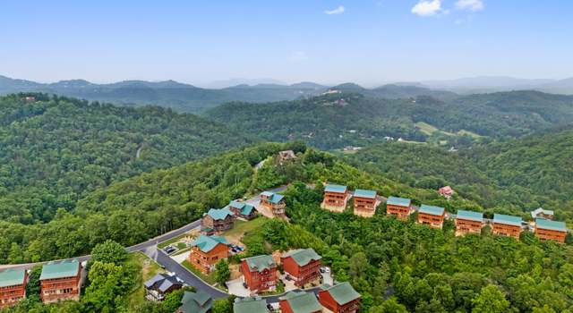 Photo of 2513 Laurel Point Way, Sevierville, TN 37862