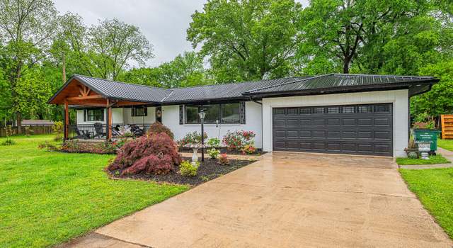 Photo of 403 19th St, South Pittsburg, TN 37380