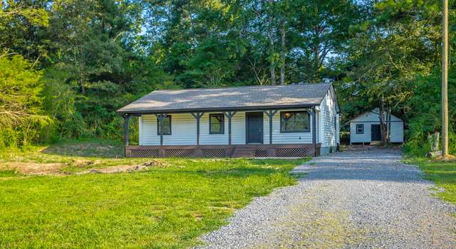 Photo of 304 Bonavista Ln, Tunnel Hill, GA 30755