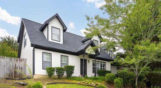 Photo of 131 Brently Woods Dr, Chattanooga, TN 37421
