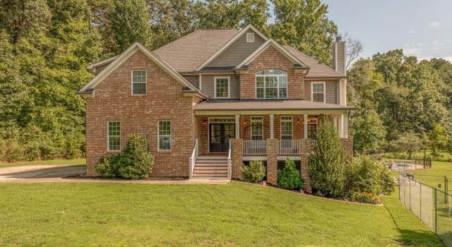 Property at 919 Lee Pike, Soddy Daisy, TN 37379, 5 beds, 5 baths