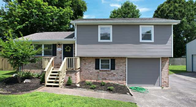 Photo of 5030 Gold Pointe Dr, Cleveland, TN 37312