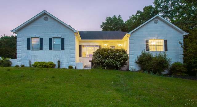 Photo of 1572 Windstone Dr, Ringgold, GA 30736