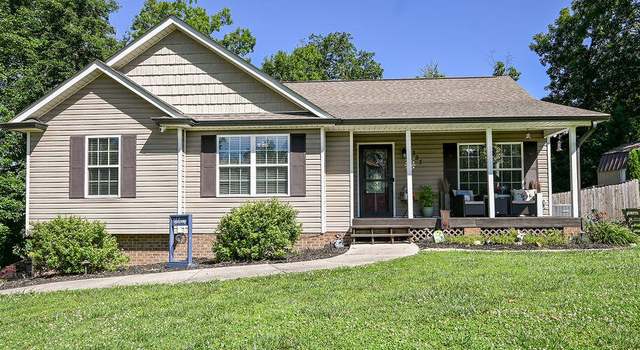 Photo of 337 Oakwood Cir, Cleveland, TN 37312
