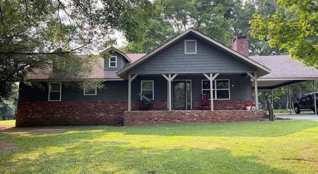 Photo of 405 Raulston Cove Rd, South Pittsburg, TN 37380