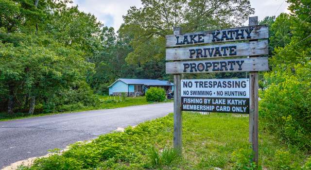 Photo of 1370 &1372 Peggy Ln, Tunnel Hill, GA 30755