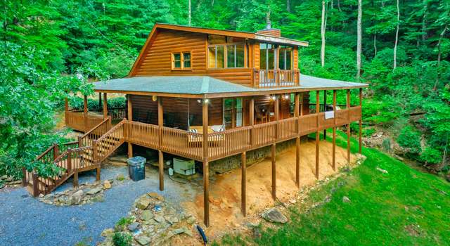 Photo of 879 Amy Creek Cir, Ellijay, GA 30540