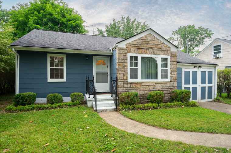 Photo of 109 Woodvale Ave Chattanooga, TN 37411