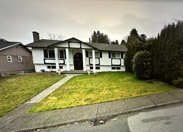 Photo of 5413 Meadedale Dr, Burnaby, BC V5B 2E6