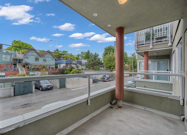 Photo of 3250 W Broadway #120, Vancouver, BC V6K 2H4