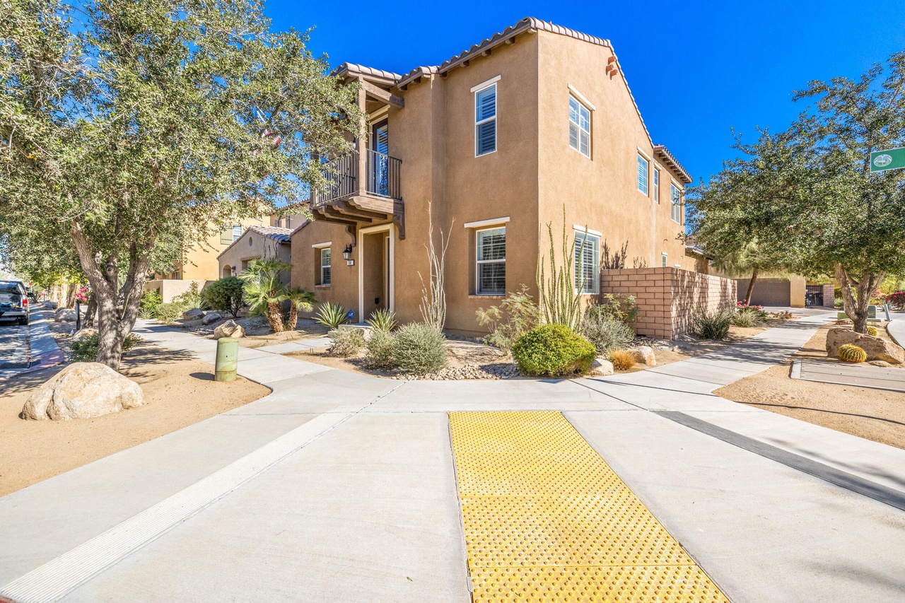 550 Calle Vibrante, Palm Desert, CA 92211 MLS 219070271