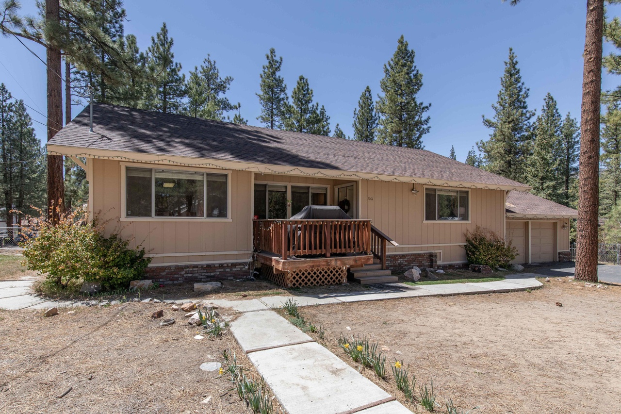 1001 Mountain Ln, Big Bear City, CA 92314 | MLS# 219061448 | Redfin