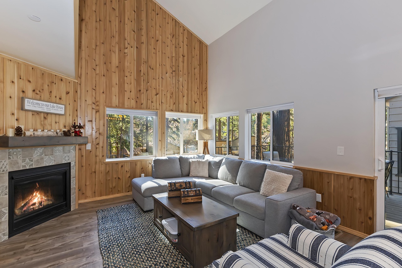 27781 Meadow Bay Drive 2 401, Lake Arrowhead, CA 92352 MLS 219071907 Redfin