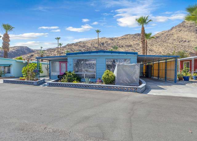 Property at 137 Camarillo St, Palm Springs, CA 92264, 2 beds, 2 baths