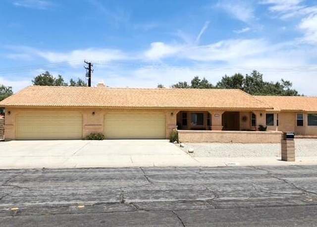 Property at 2600 N Farrell Dr, Palm Springs, CA 92262, 4 beds, 3 baths