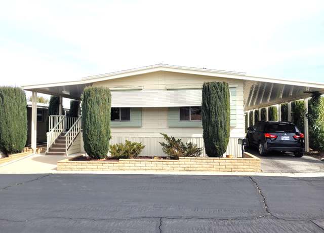 Property at 54999 Martinez Trl #40, Yucca Valley, CA 92284, 2 beds, 2 baths