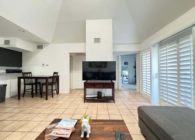 Property at 71887 Eleanora Ln, Rancho Mirage, CA 92270, 2 beds, 1.5 baths