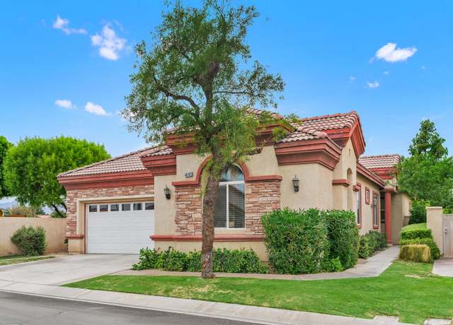 Property at 48423 Hepburn Dr, Indio, CA 92201, 4 beds, 2.5 baths