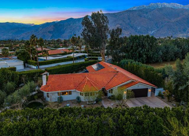 Property at 1190 E Paseo El Mirador, Palm Springs, CA 92262, 4 beds, 3.5 baths