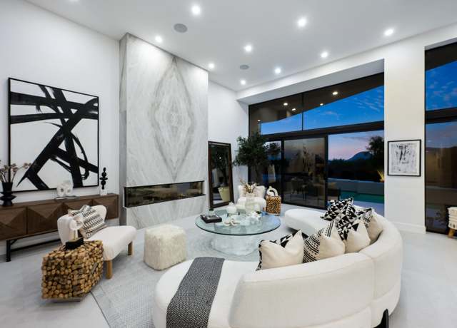 Property at 160 Kiva Dr, Palm Desert, CA 92260, 4 beds, 4.5 baths