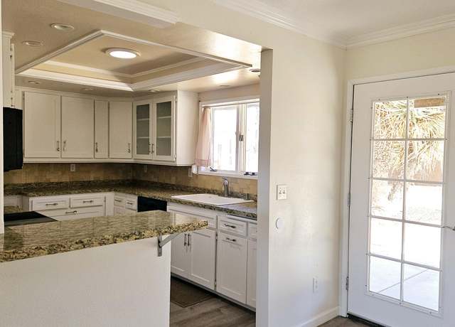 Property at 8199 Palomar Ave, Yucca Valley, CA 92284, 3 beds, 2 baths