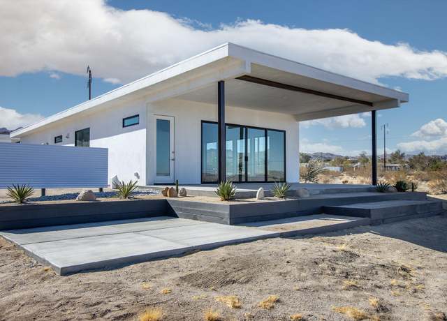 Property at 66050 Cottonwood Dr, Joshua Tree, CA 92252, 2 beds, 2 baths