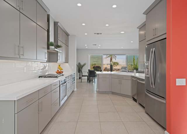 Property at 37354 Turnberry Isle Dr, Palm Desert, CA 92211, 4 beds, 3 baths