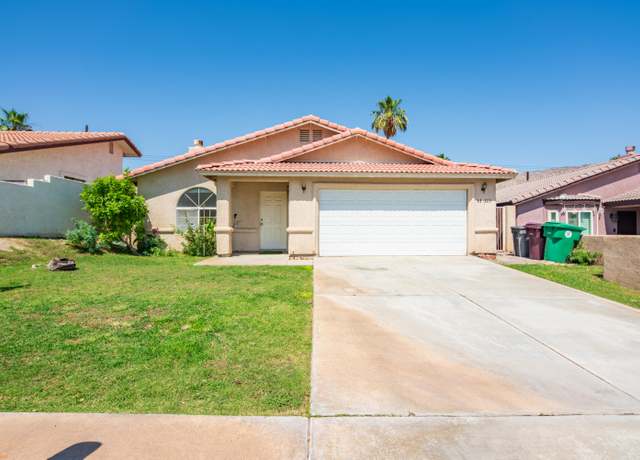 Property at 53325 Eisenhower Dr, La Quinta, CA 92253, 3 beds, 2 baths