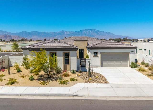 Property at 49901 Crescent Psge, Palm Desert, CA 92211, 5 beds, 4.5 baths