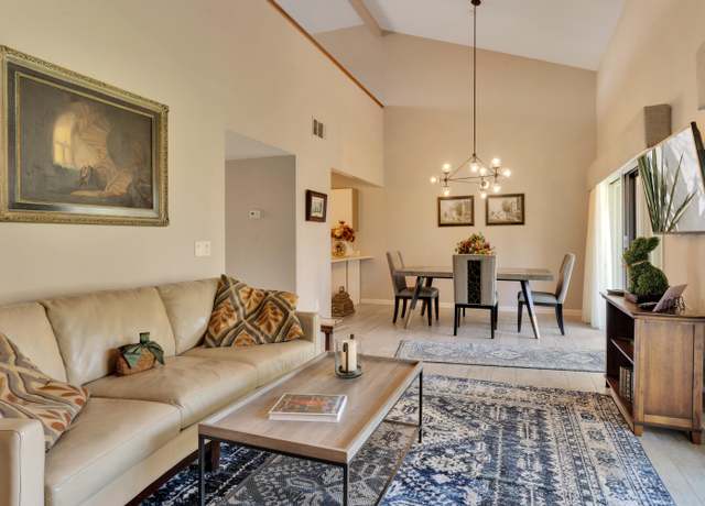 Property at 512 Flower Hill Ln, Palm Desert, CA 92260, 2 beds, 2 baths