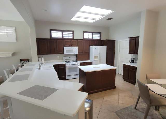Property at 37391 Skycrest Rd, Palm Desert, CA 92211, 3 beds, 3 baths