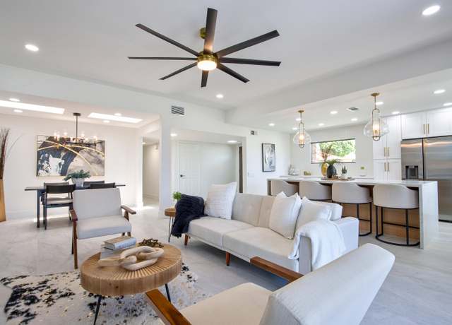 Property at 34 La Cerra Dr, Rancho Mirage, CA 92270, 3 beds, 2 baths