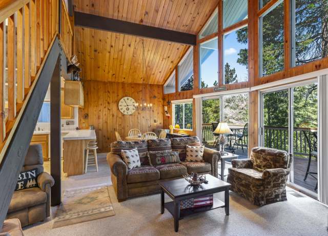 Property at 580 Arrowhead Villa Rd, Lake Arrowhead, CA 92352, 2 beds, 2 baths