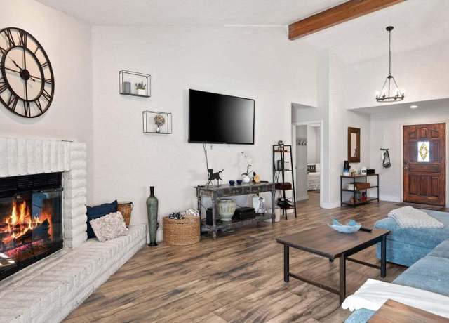 Property at 72815 Tampico Dr, Palm Desert, CA 92260, 3 beds, 2 baths