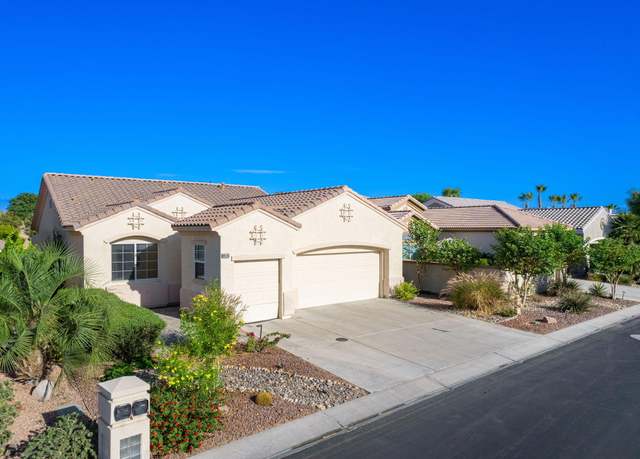 Property at 44115 Royal Troon Dr, Indio, CA 92201, 2 beds, 2 baths