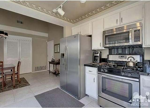 Property at 2366 E Miramonte Cir Unit A, Palm Springs, CA 92264, 2 beds, 2 baths