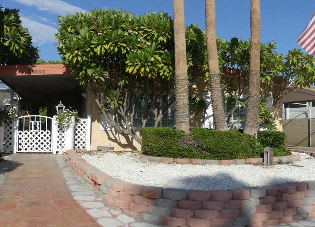 Property at 38535 Cactus Ln, Palm Desert, CA 92260, 2 beds, 2 baths