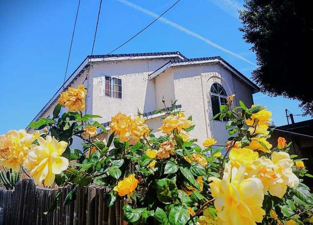 Property at 230-232 W 15th St, San Pedro, CA 90731, 6 beds, 4 baths