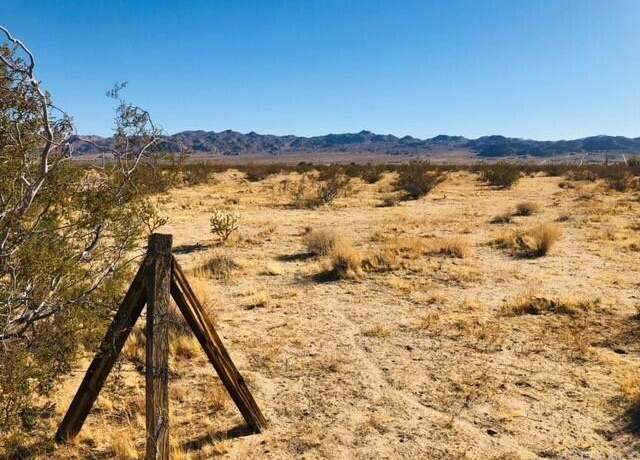 Property at 5320 Arizona Ave, Joshua Tree, CA 92252