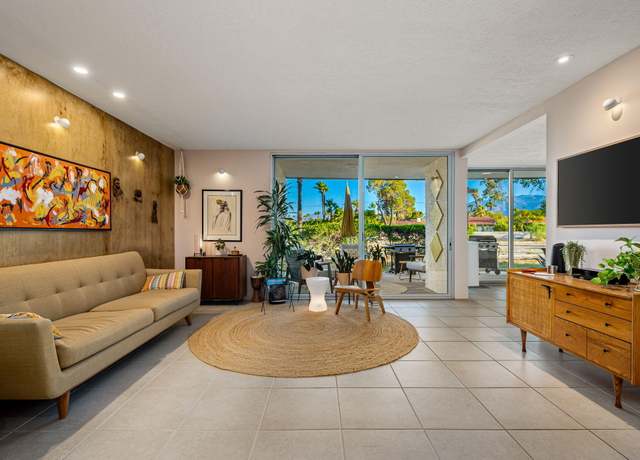 Property at 2501 N Whitewater Club Dr Unit B, Palm Springs, CA 92262, 3 beds, 2 baths