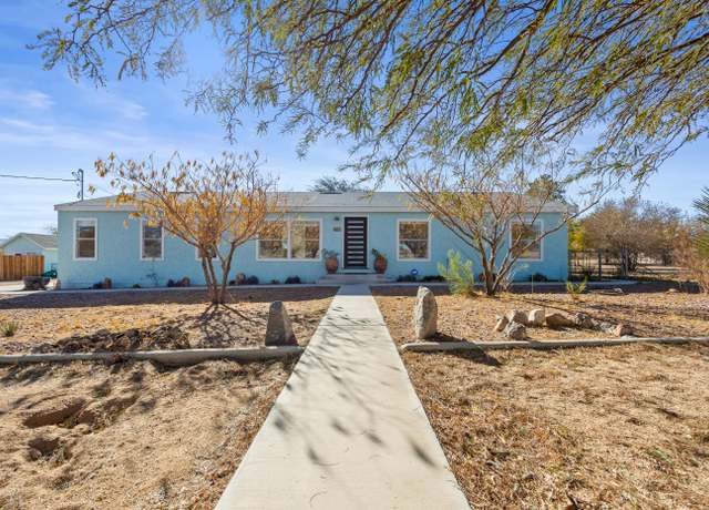 Property at 62851 Aberdeen Dr, Joshua Tree, CA 92252, 4 beds, 2 baths