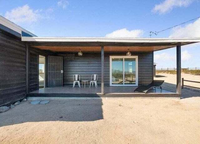 Property at 1524 Mile Square Rd, Joshua Tree, CA 92252, 2 beds, 1 bath