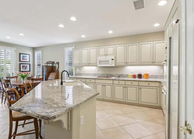 Property at 81638 Prism Dr, La Quinta, CA 92253, 3 beds, 3 baths