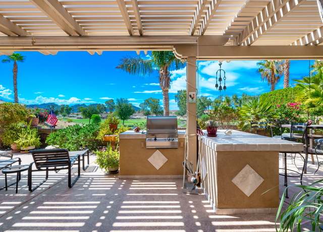 Property at 81804 Prism Dr, La Quinta, CA 92253, 2 beds, 2.5 baths