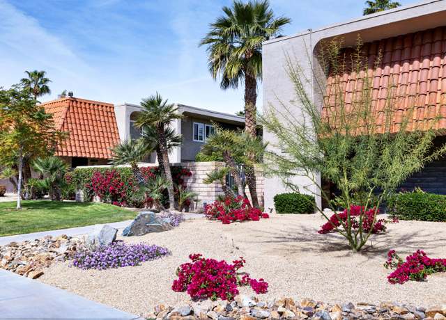 Property at 250 E Via Escuela Unit G, Palm Springs, CA 92262, 3 beds, 2.5 baths